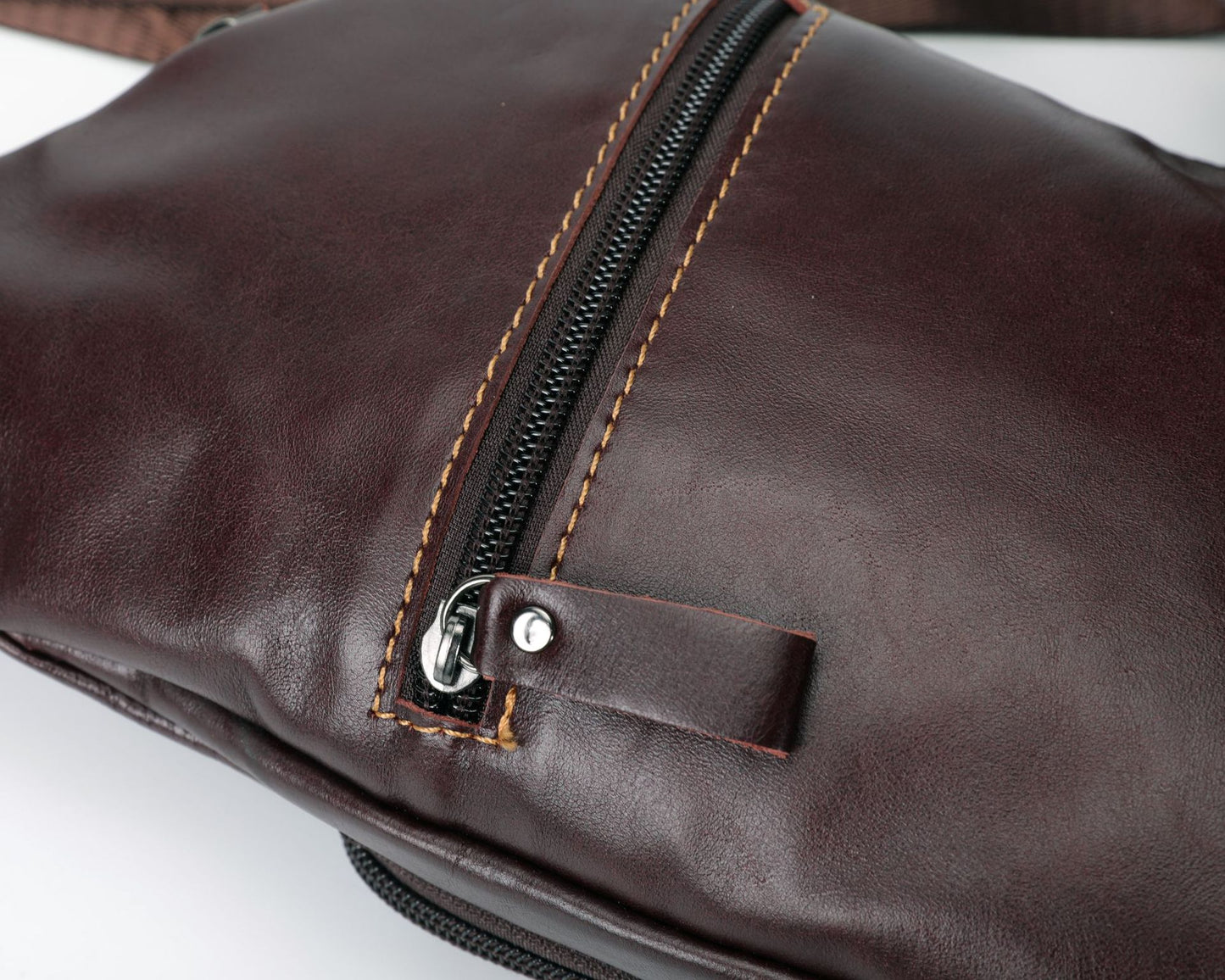 Men's Bust Bag Cowhide Sports Crossbody Bag Men's Shoulder Bag