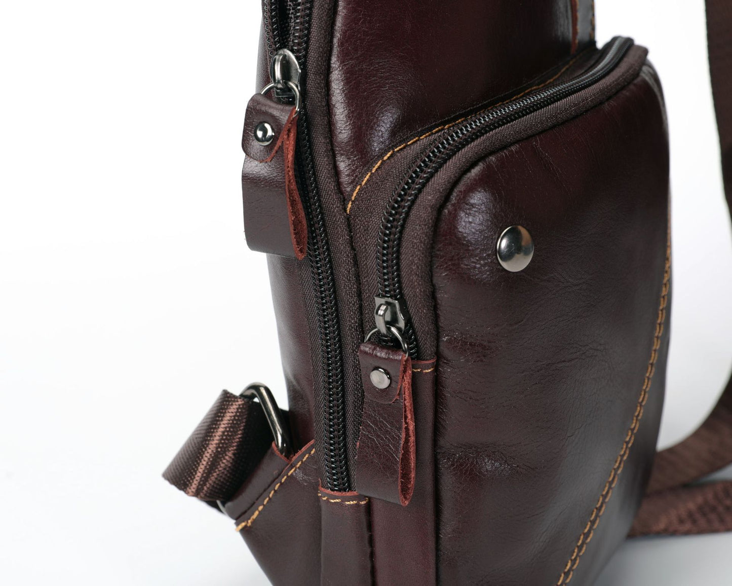 Men's Bust Bag Cowhide Sports Crossbody Bag Men's Shoulder Bag