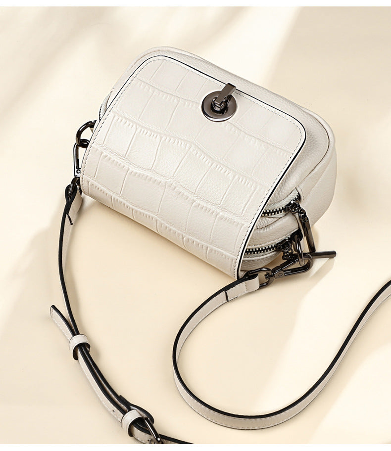 Genuine leather bag ladies bag fashion broadband fish pattern casual shoulder bag.Pochette