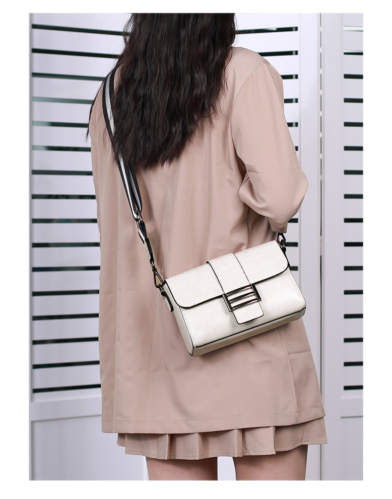 Women's bag Stylish genuine leather crocodile pattern one shoulder bag Broadband Trendy shoulder bag that goes with anything. Pochette