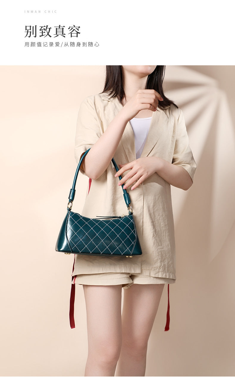 Women's bag Genuine leather fashion plaid armpit bag Temperament shoulder bag that goes with anything. Pochette