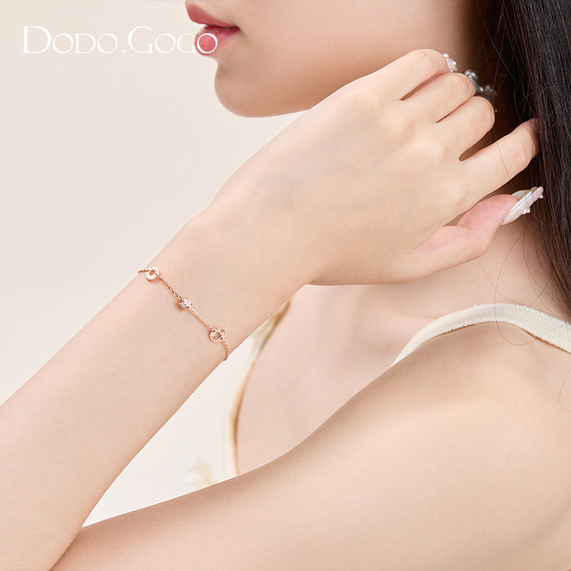 DODOGOGO 贅沢小蛮腰ブレスレット2024新型高級感デザインシンプルブレスレットハンドアクセサリー