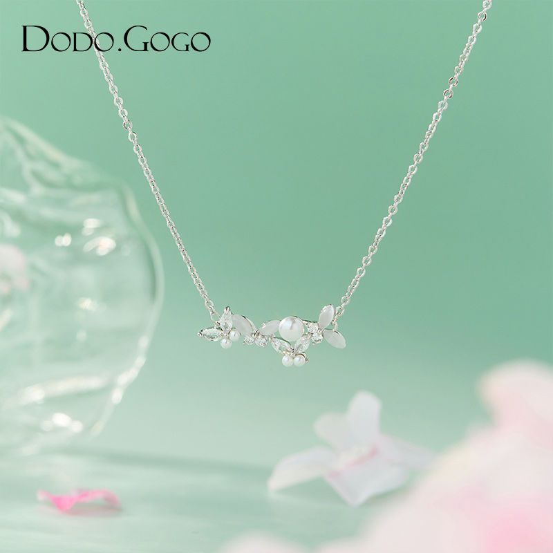 DODOGOGO 花びらパールネックレスレディース高級感鎖骨チェーン