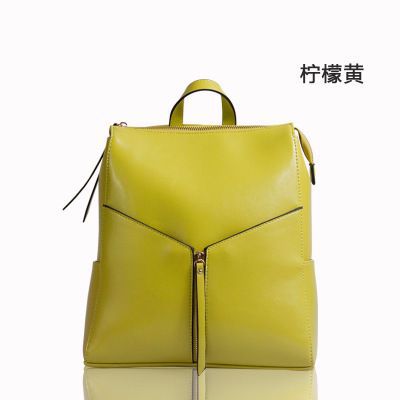 Women's genuine leather school backpack Stylish genuine leather handbag Rucksack Shoulder bag that goes with anything