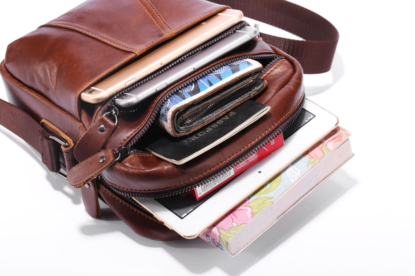 Men's Shoulder Bag Genuine Cowhide Leather Casual Crossbody Bag for Men