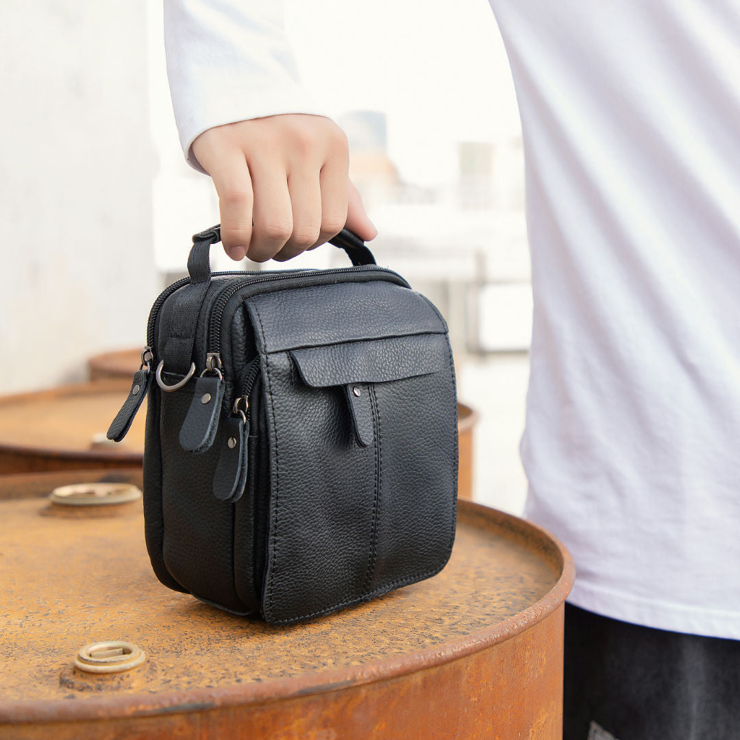 Men's Shoulder Bags Cowhide Business Handbags Outdoor Sports Fashion Crossbody Bags for Men