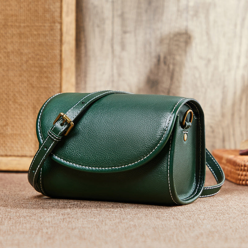 Women's bag retro genuine leather bag cowhide small bag simple temperament shoulder bag.Pochette