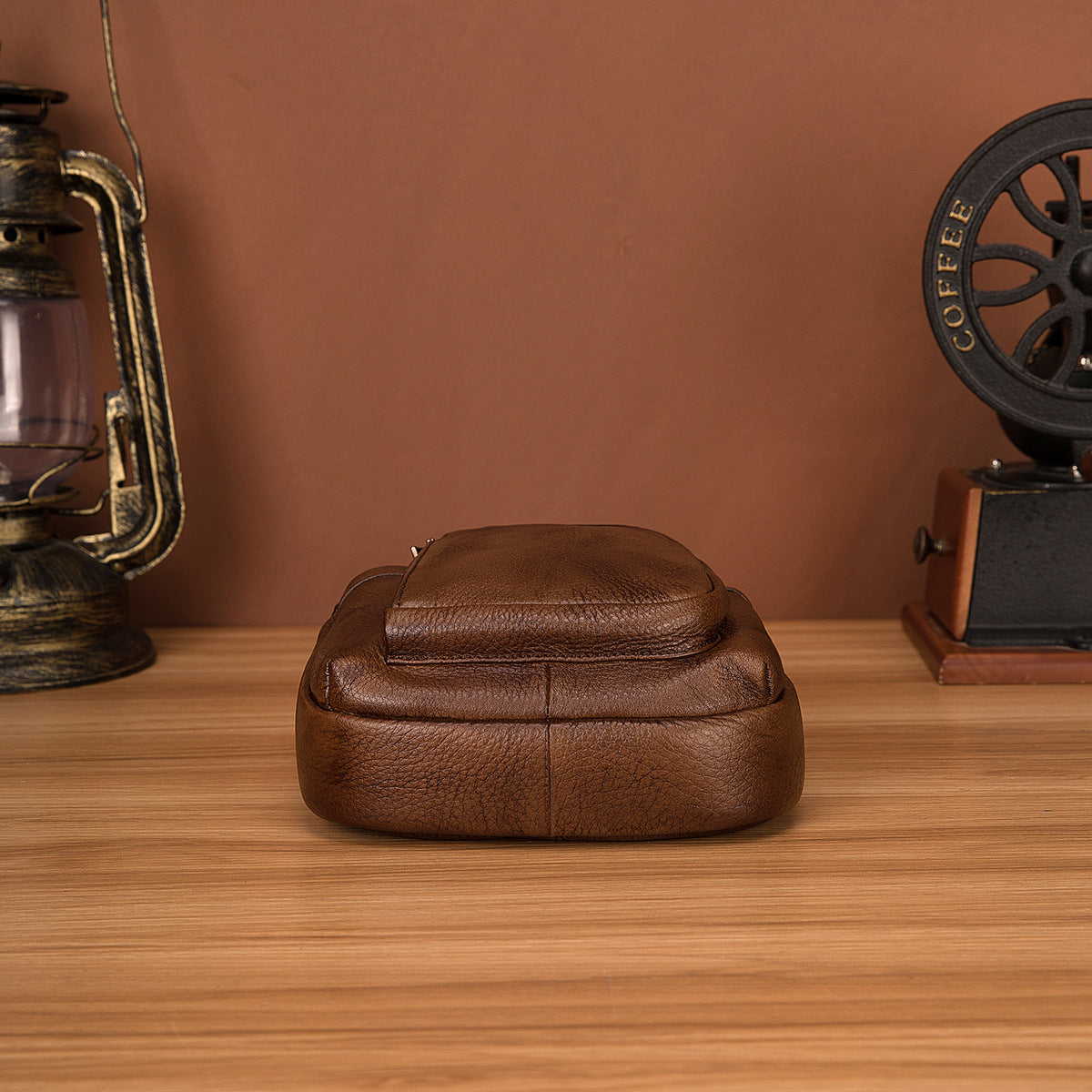 Men's bust bag Genuine cowhide leather retro outdoor versatile crossbody bag for men