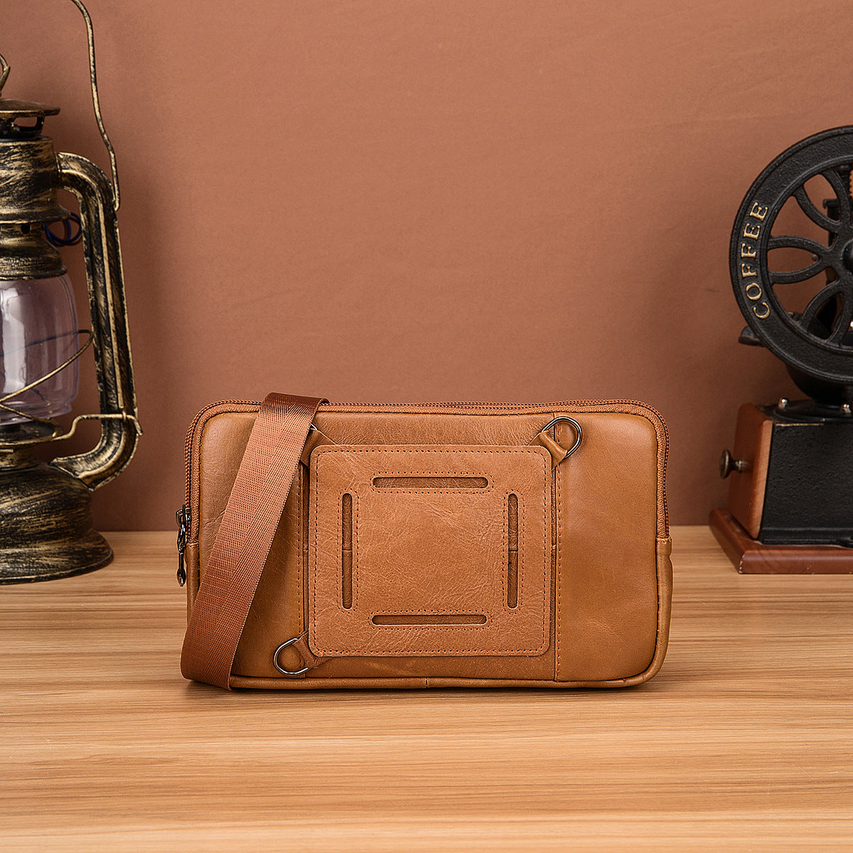 Men's Waist Pouch Cowhide Genuine Leather Retro Fashion Casual Outdoor Men's Bag