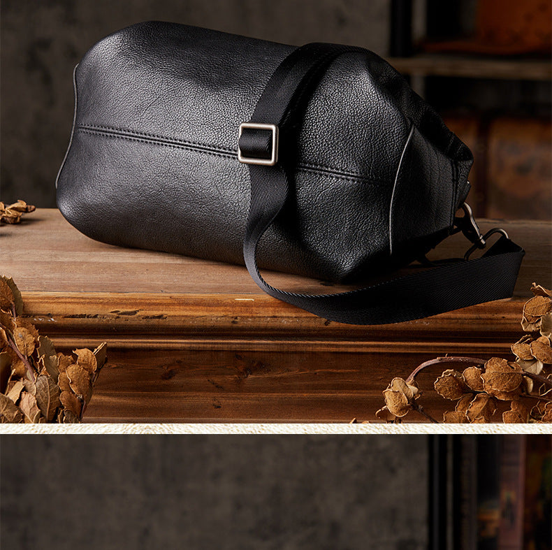 Men's Shoulder Bag Made of Genuine Cowskin Leather Original Handmade Casual Fashion Crossbody Bag