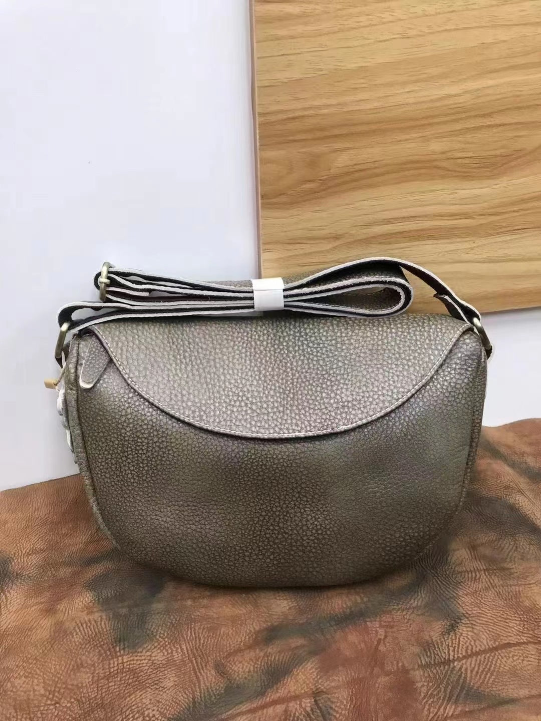 Men's Shoulder Bag Original Cowhide Genuine Leather Commuting Simple Luxury Men's Crossbody Bag