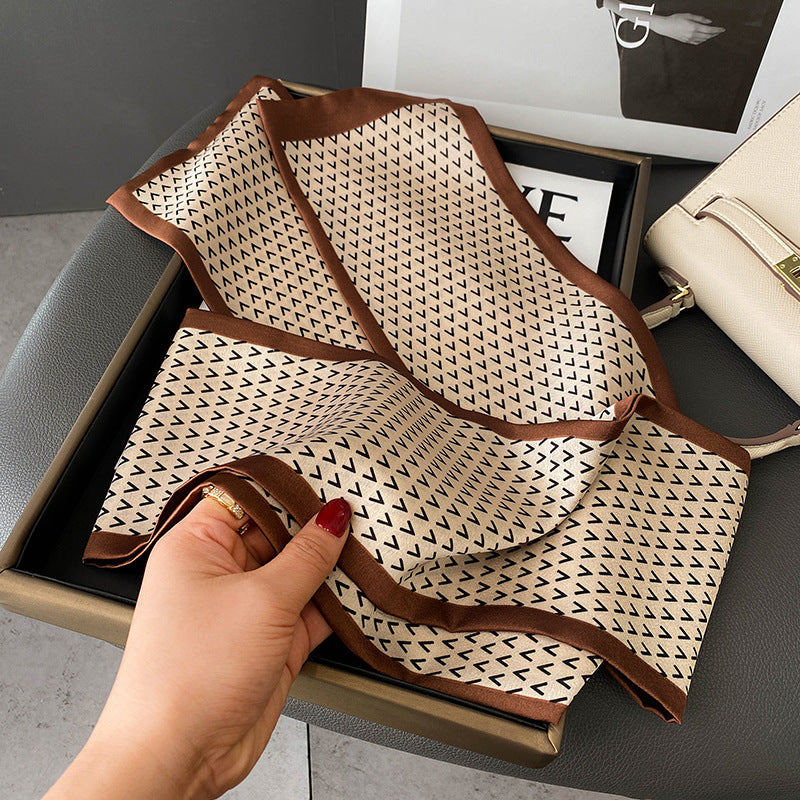 Scarf V-shaped flat corner small neckerchief combined with decorations on the outside of suit shirt hair band women