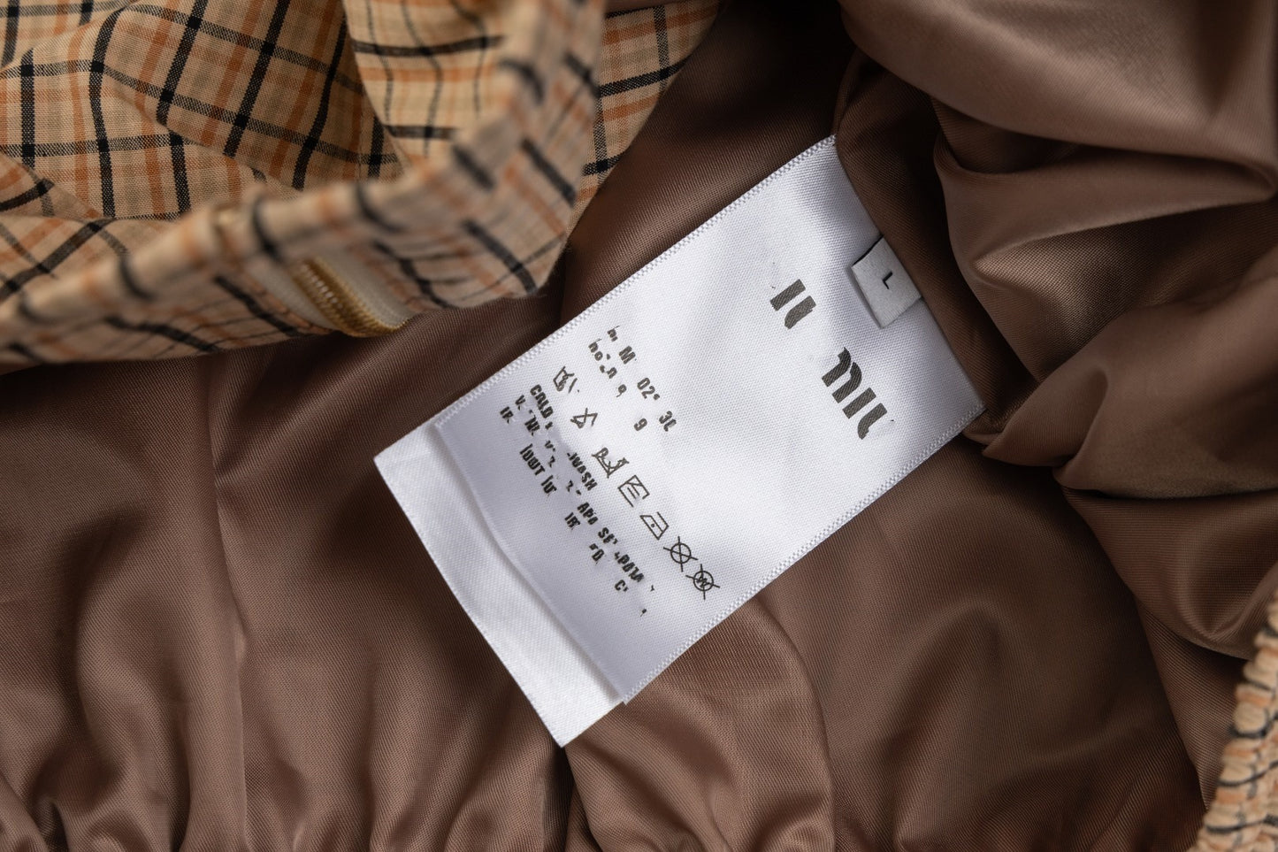 MIUMIU長袖ジャケット クールカジュアル おしゃれ上着 SY0415