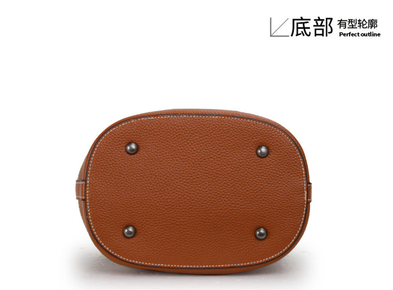 Women's handbag Plaid leather crossbody bag Large capacity canvas bag Shoulder bag that goes with anything.Pochette