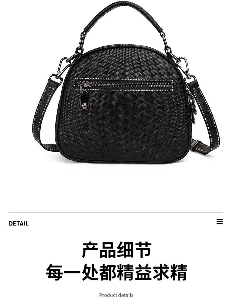Women's bag Cowhide knitted pattern handbag Casual shoulder bag Fashion Shoulder bag that goes with anything. Pochette