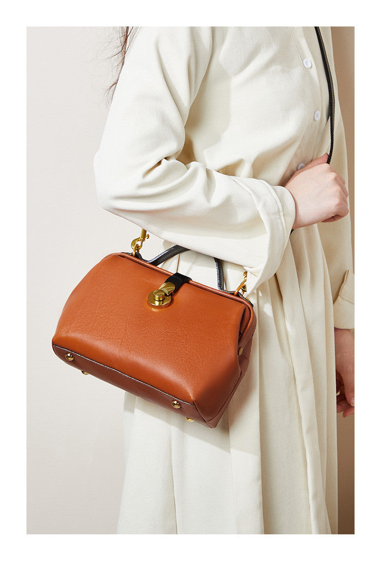 Women's Bag Retro Genuine Leather Handmade Cowhide Doctor Bag Fashion Handbag Temperament Shoulder Bag.Pochette