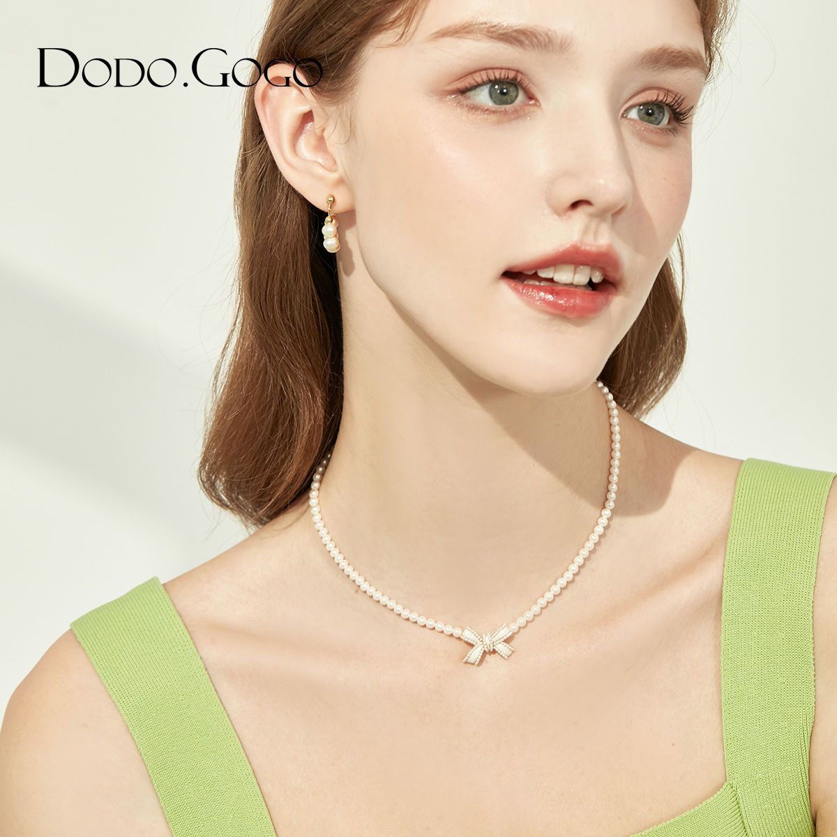 DODOGOGOリボンパールネックレス女性贅沢ネックレス高級感ネックチェーン