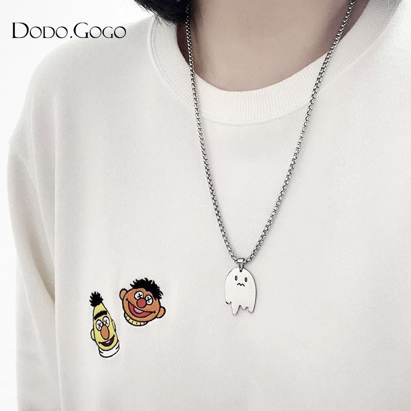 DODOGOGO 小さな幽霊ネックレスペンダント女性シンプルかわいい衛衣チェーン2024新型ネックレス
