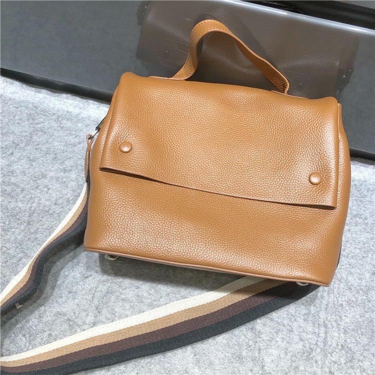 Retro ladies bag simple shoulder bag large capacity handbag crossbody bag commuting OL