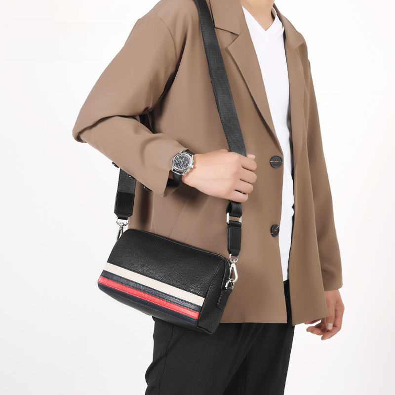 Men's Shoulder Bag Made of Cowhide Genuine Leather Large Capacity Business Casual Fashion Crossbody Bag