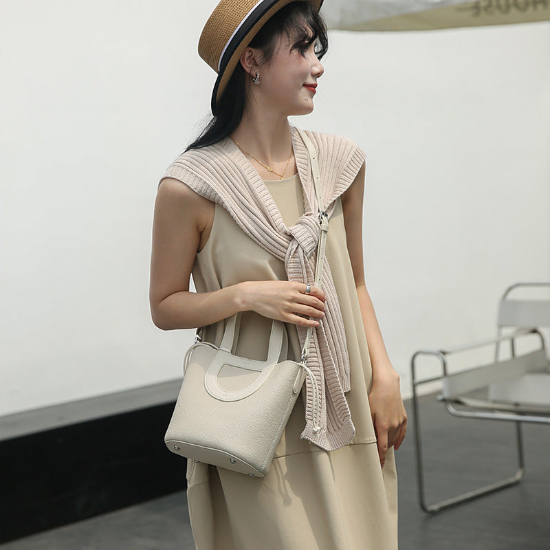 Genuine leather ladies bag large capacity diagonal shoulder bag cowhide commuter one shoulder tote bag
