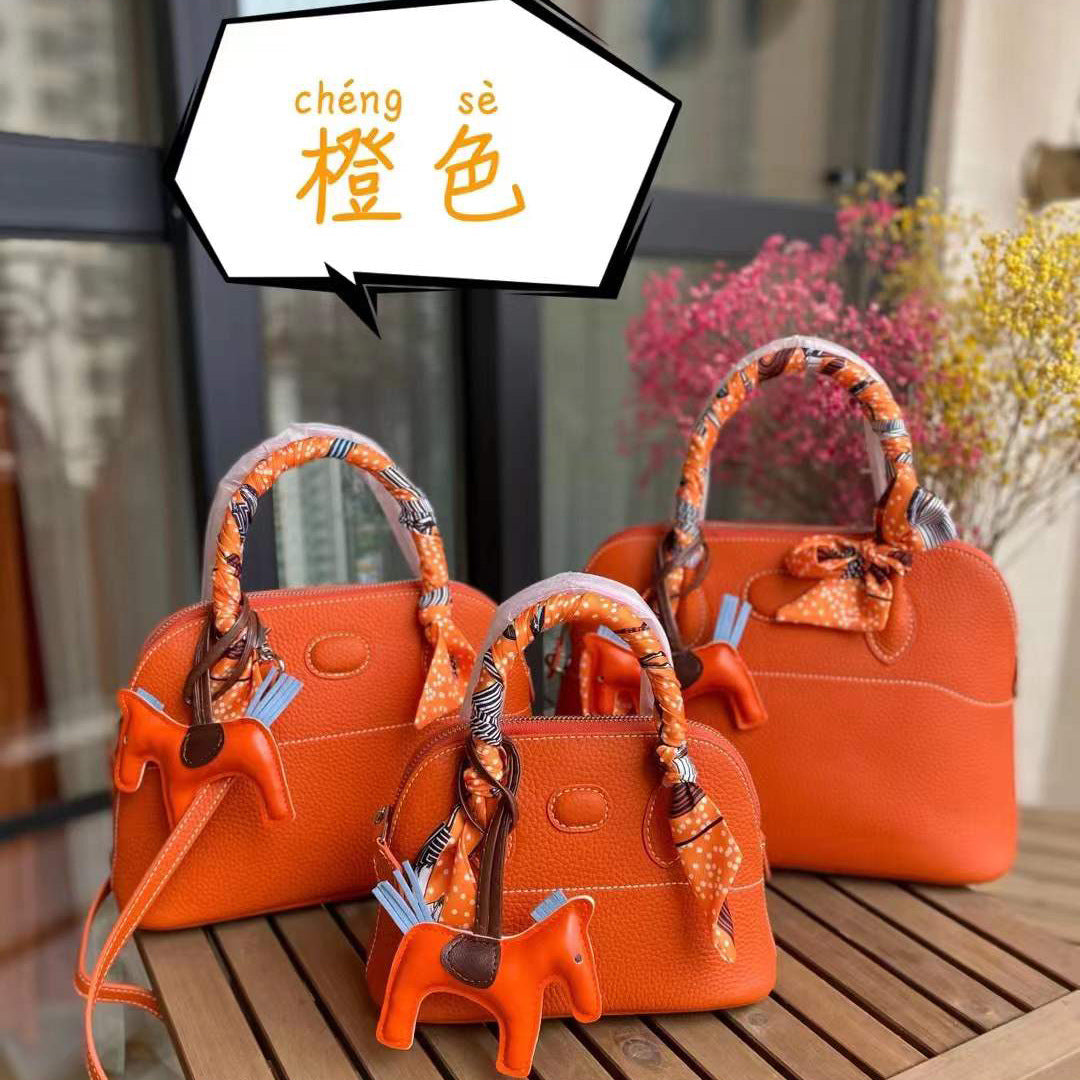 Women's Bag Cowhide Seashell Bag Stylish Handbag Zipper Large Capacity Shoulder Bag Casual Commuting