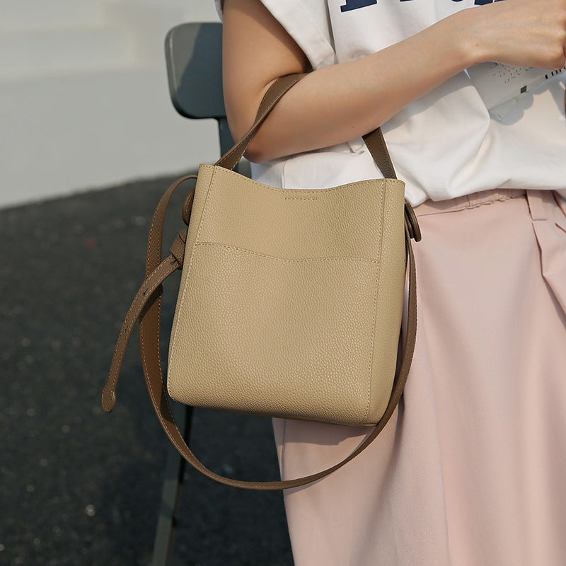 Tote bag crossbody bag ladies bag large capacity cowhide stylish commuting armpit bag shoulder bag