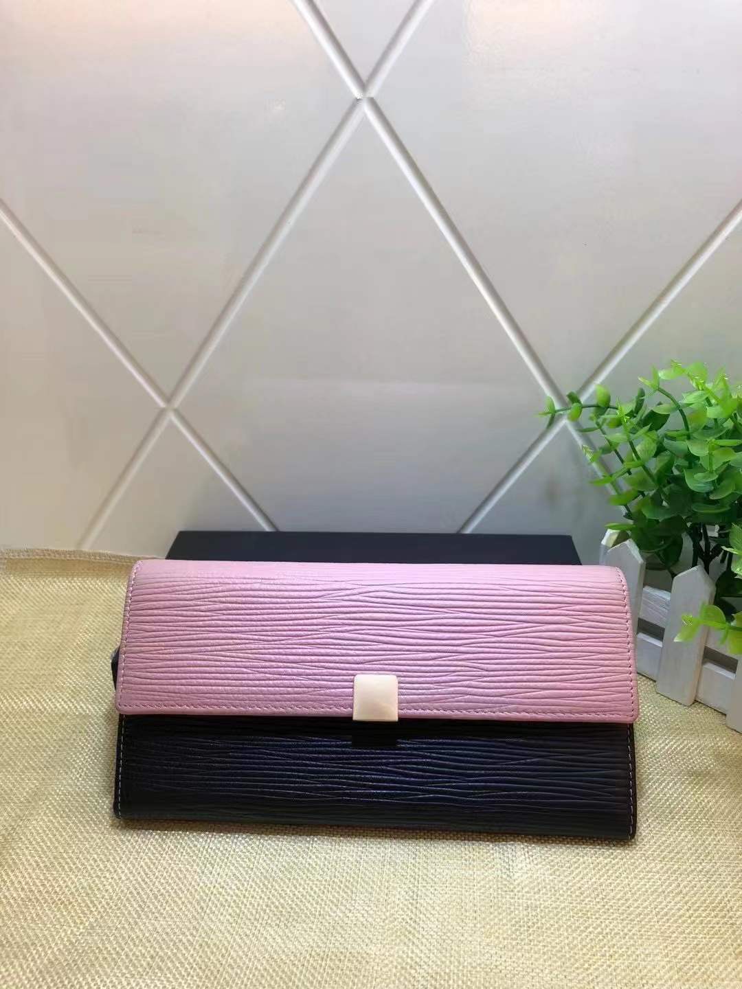 Women's genuine leather long wallet cowhide wallet ripple clutch bag fashion wallet
