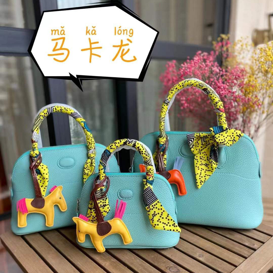 Women's Bag Cowhide Seashell Bag Stylish Handbag Zipper Large Capacity Shoulder Bag Casual Commuting