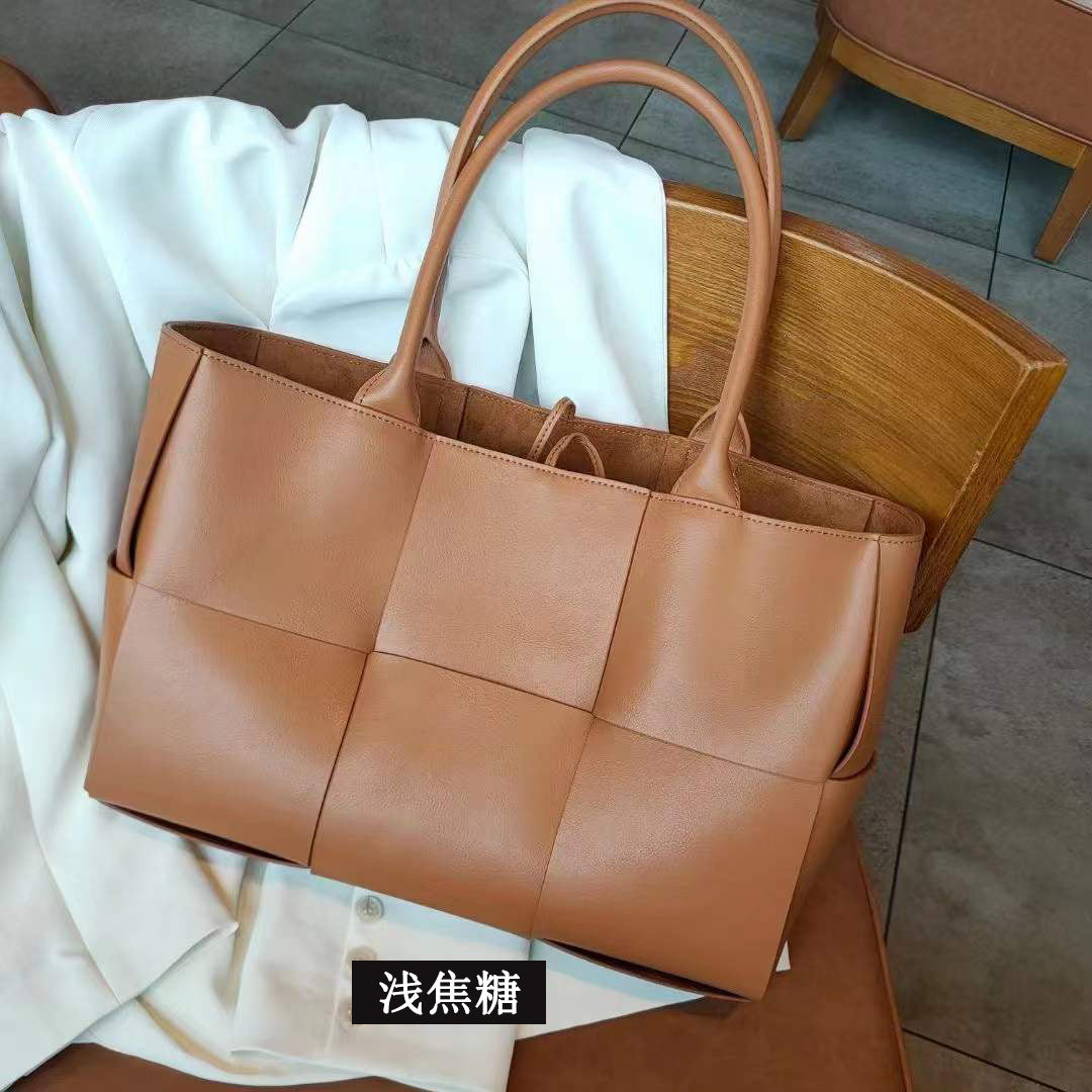 Women's Handbag Genuine Leather Tote Bag Large Capacity Shoulder Bag Crossbody Back String Tape Fashion