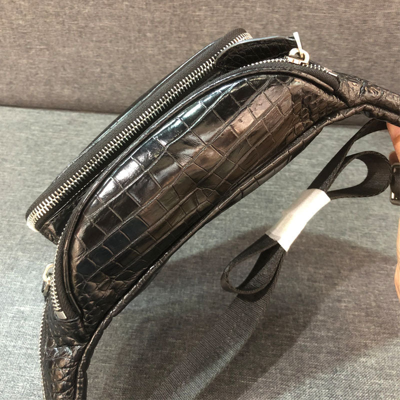 Men's waist pouch made of crocodile skin genuine leather Casual fashion Bust bag Crossbody bag