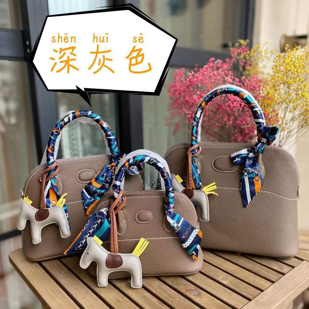 Women's Bag Cowhide Seashell Bag Stylish Handbag Zipper Large Capacity Shoulder Bag Casual Commuting