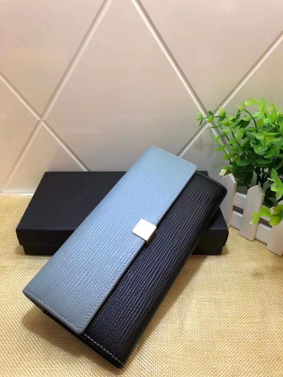 Women's genuine leather long wallet cowhide wallet ripple clutch bag fashion wallet