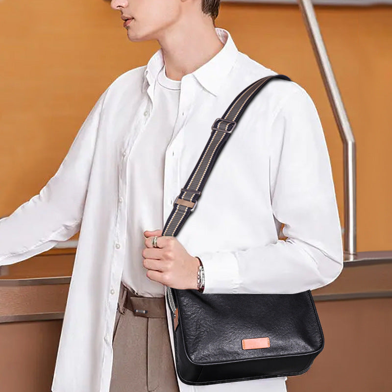 Men's Shoulder Bag Genuine Cowhide Leather Fashion Casual Commuting Crossbody Bag