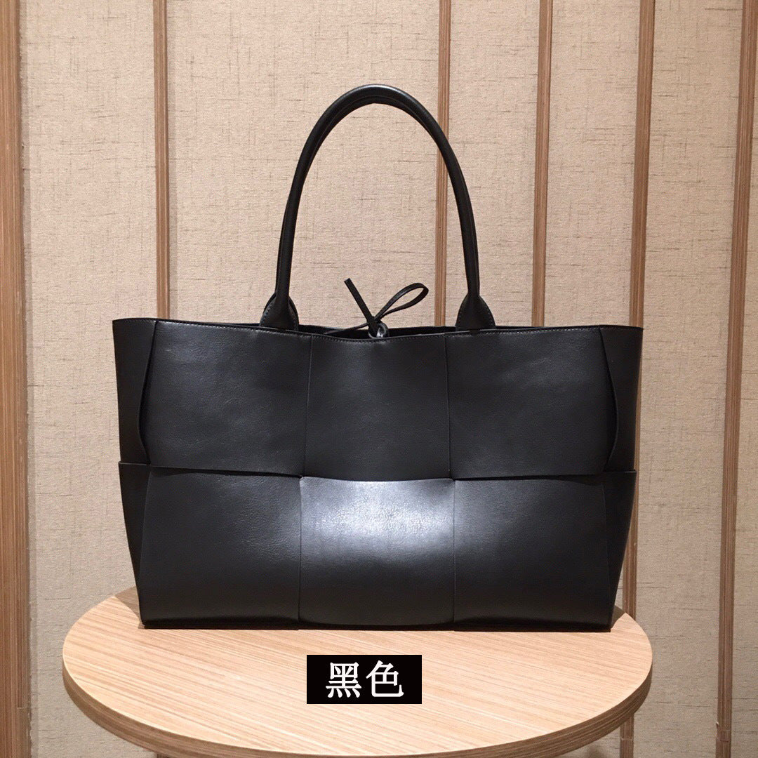 Women's Handbag Genuine Leather Tote Bag Large Capacity Shoulder Bag Crossbody Back String Tape Fashion