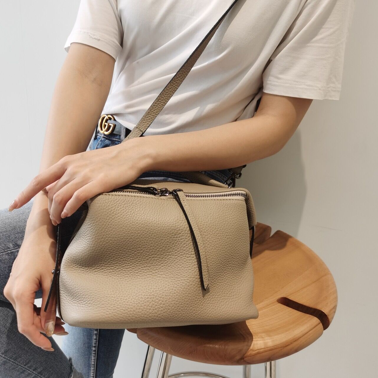 Large capacity ladies shoulder bag handbag two-way zipper genuine leather diagonal shoulder bag