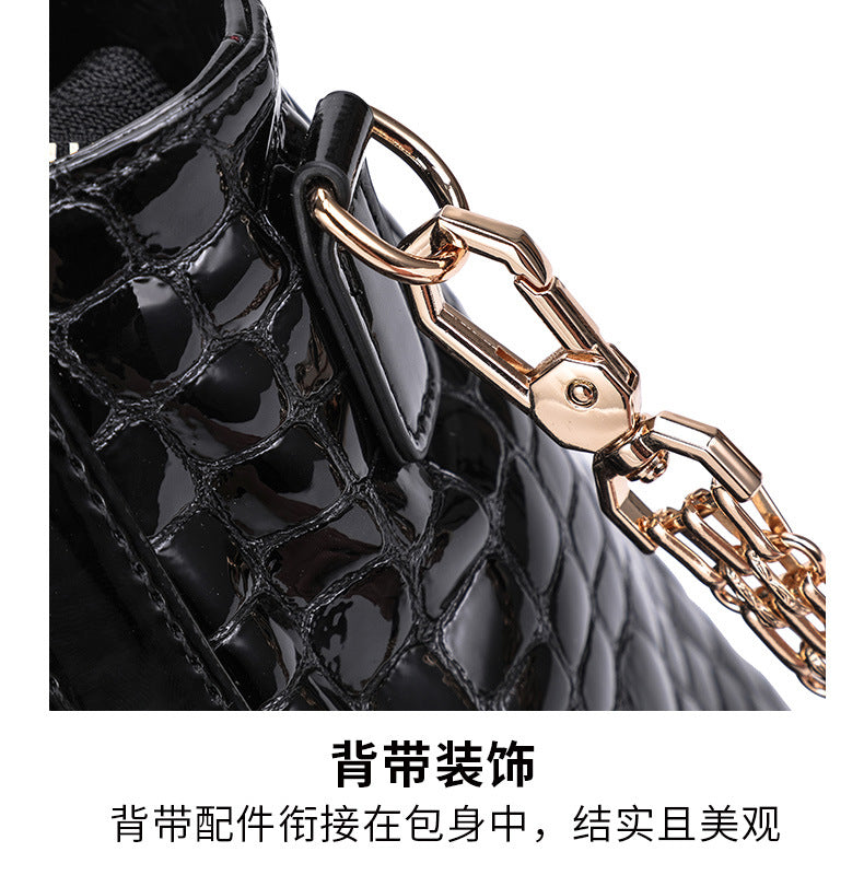 Genuine leather women's bag large capacity chain bag fashion shoulder bag temperament commuting handbag that goes with anything.bag