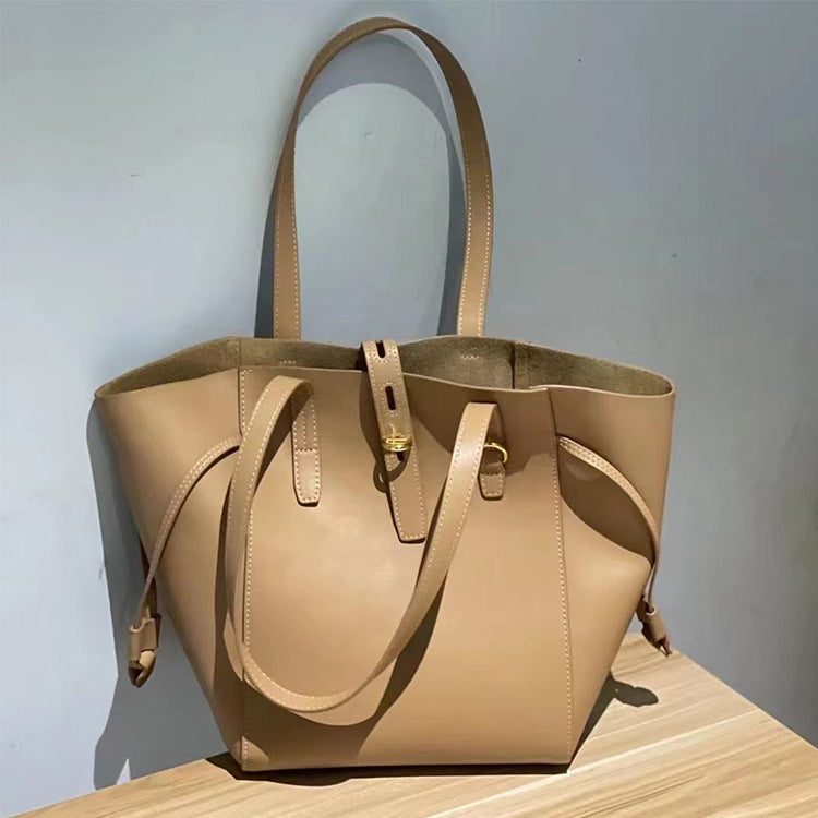 Women's Handbag Genuine Leather Shoulder Bag Large Capacity Goes with Anything Tote Bucket Bucket Bag Casual