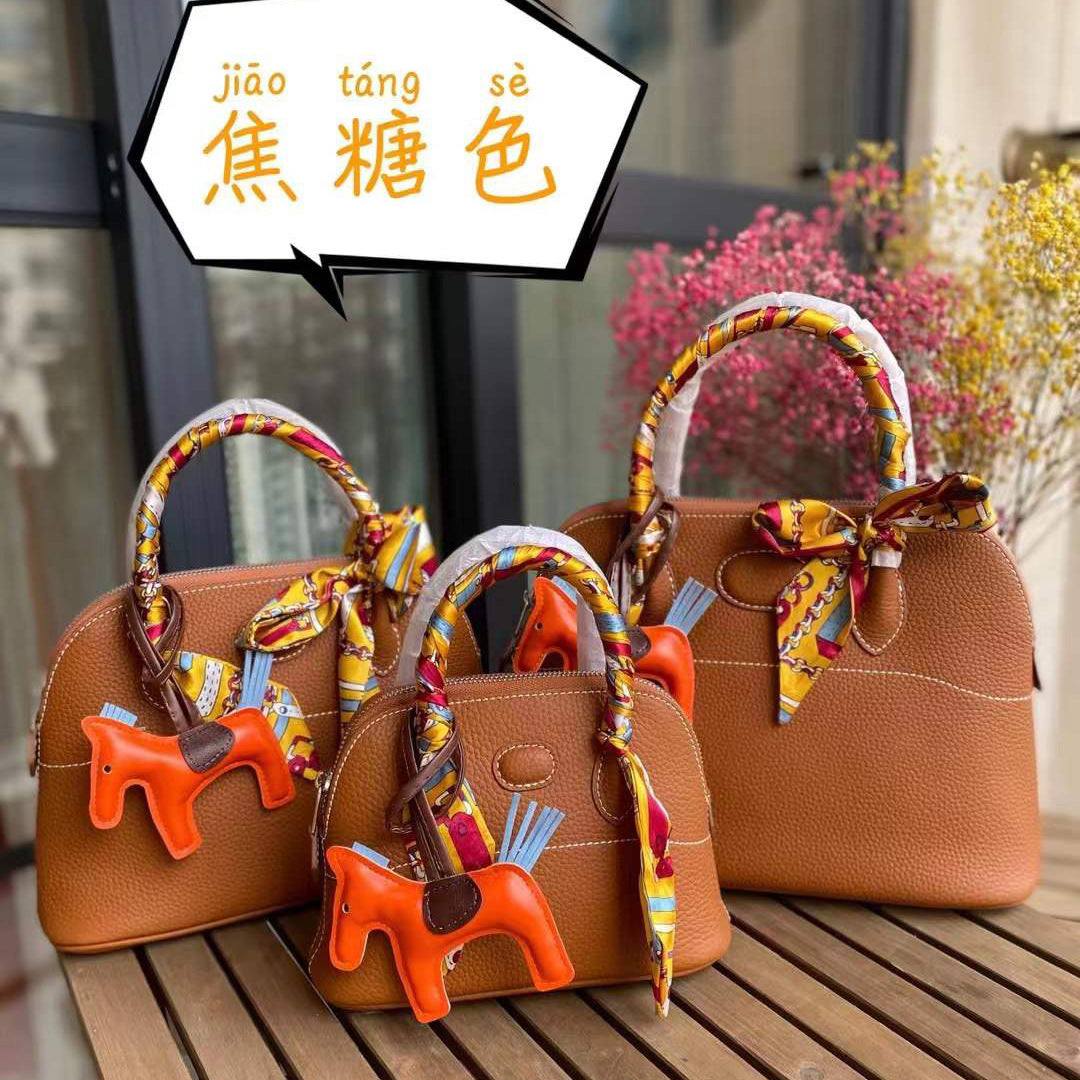 Women's Bag Cowhide Seashell Bag Stylish Handbag Zipper Large Capacity Shoulder Bag Casual Commuting