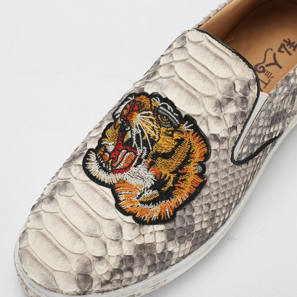 Python Skin Genuine Leather Men's Moccasins Embroidery Tiger Head Fashion Men Shoes Casual Shoes