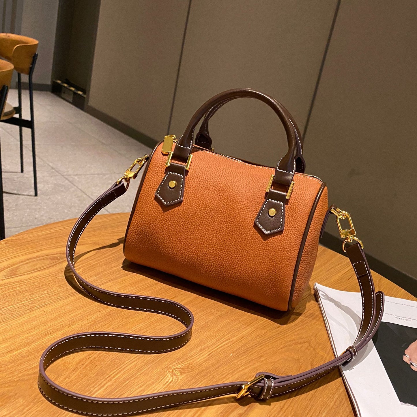 Women's Handbag Shoulder Bag Handmade Cowhide Bag Crossbody Bag Simple Goes with Anything
