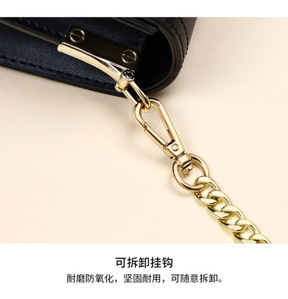 Genuine leather women's chain bag crossbody bag square bag ins fashion shoulder bag that goes with anything. Pochette