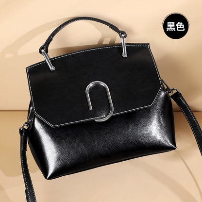 Genuine leather ladies handbag fashion seashell bag simple shoulder bag retro handbag.bag 