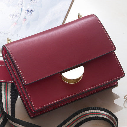 Women's cowhide crossbody bag fashion square bag broadband simple shoulder bag that goes with anything. Pochette