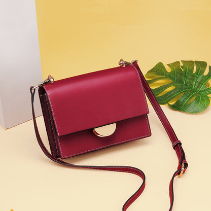 Women's cowhide crossbody bag fashion square bag broadband simple shoulder bag that goes with anything. Pochette