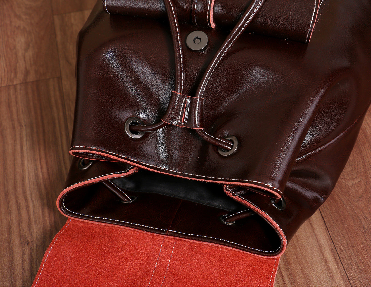 Women's Bags Genuine Leather Fashion School Bags Casual Rucksacks that go with anything 