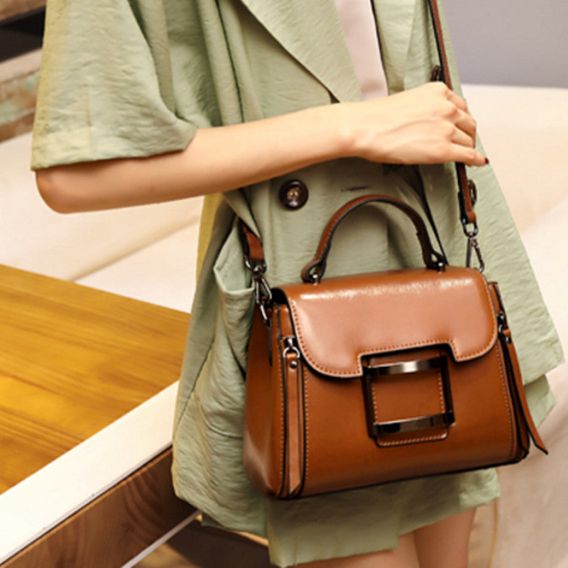 Women's bag Crossbody bag Retro classic handbag Genuine leather square bag Shoulder bag that goes with anything.Pochette