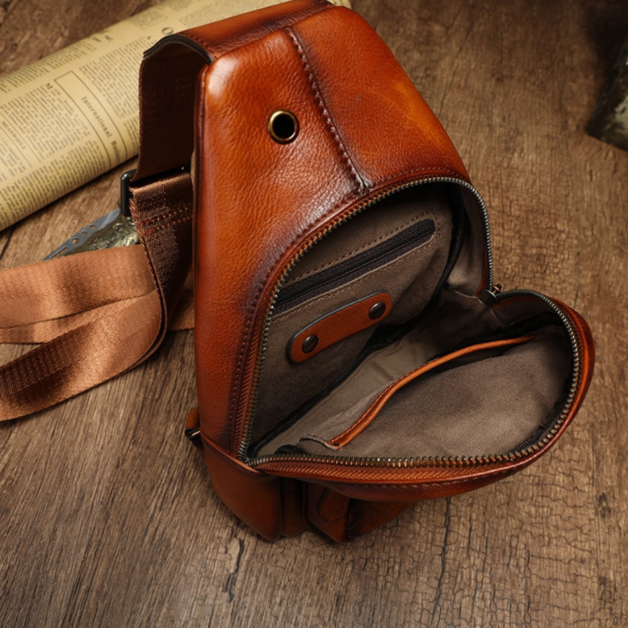Men's Bust Bag Genuine Cowhide Leather Korean Fashion Casual Crossbody Bag for Men 