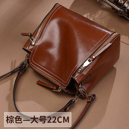 Cowhide women's bag Retro Crossbody bag that goes with anything Fashion bucket bag Genuine leather shoulder bag. Pochette