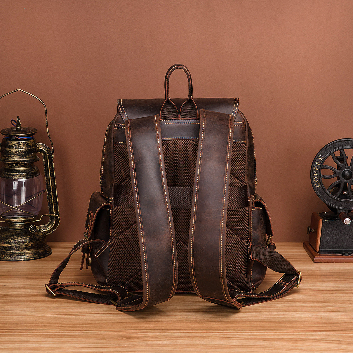 Men's Rucksack Genuine Cowhide Leather Retro Large Capacity Computer Bag for Men 